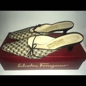 Salvatore Ferragamo  black beige mule 8 1/2